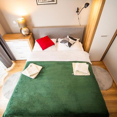 Apartament Miodowa 42 Z Miejscem Parkingowym Krakau Buitenkant foto