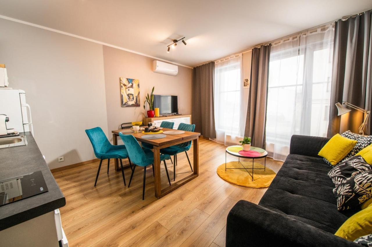 Apartament Miodowa 42 Z Miejscem Parkingowym Krakau Buitenkant foto