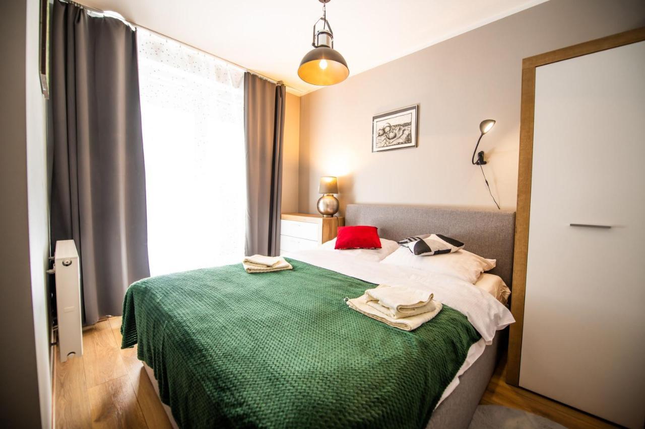 Apartament Miodowa 42 Z Miejscem Parkingowym Krakau Buitenkant foto
