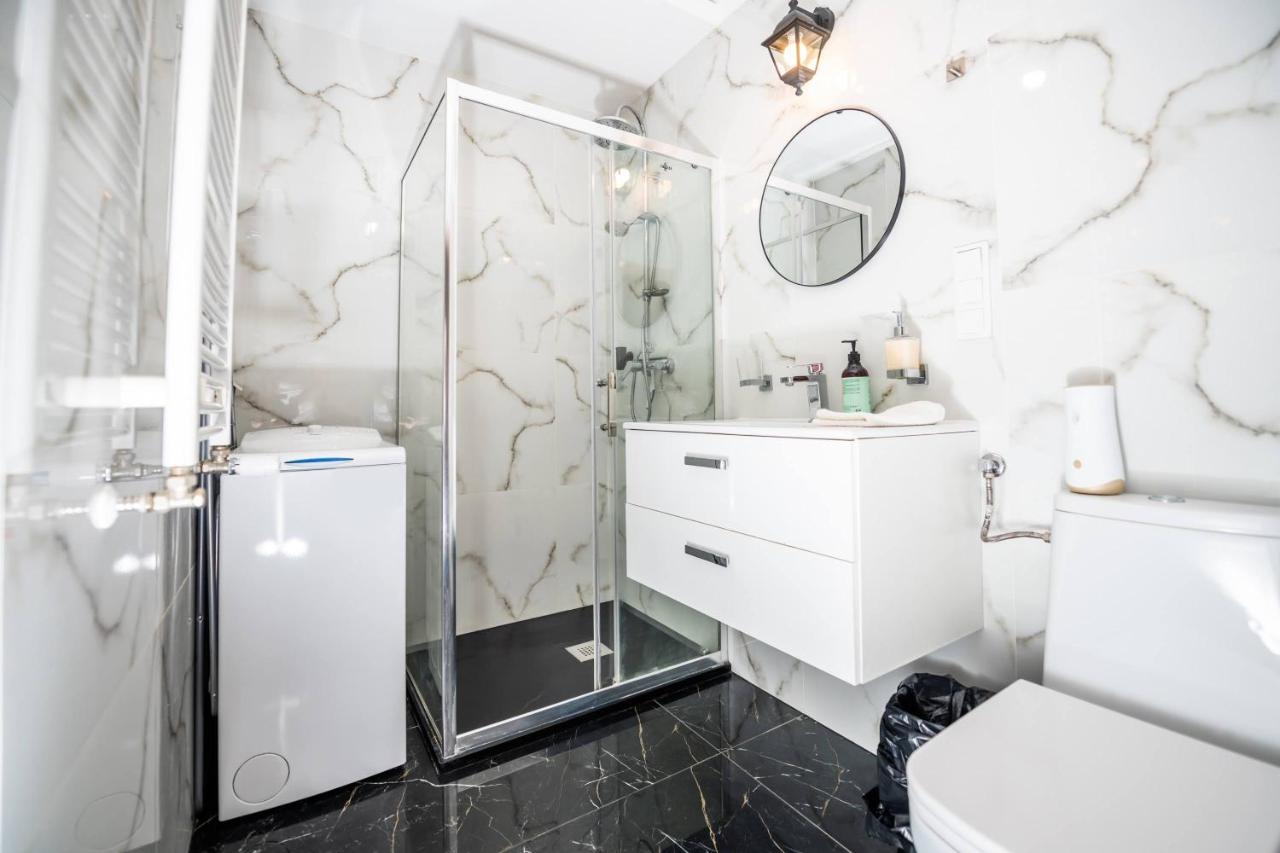 Apartament Miodowa 42 Z Miejscem Parkingowym Krakau Buitenkant foto
